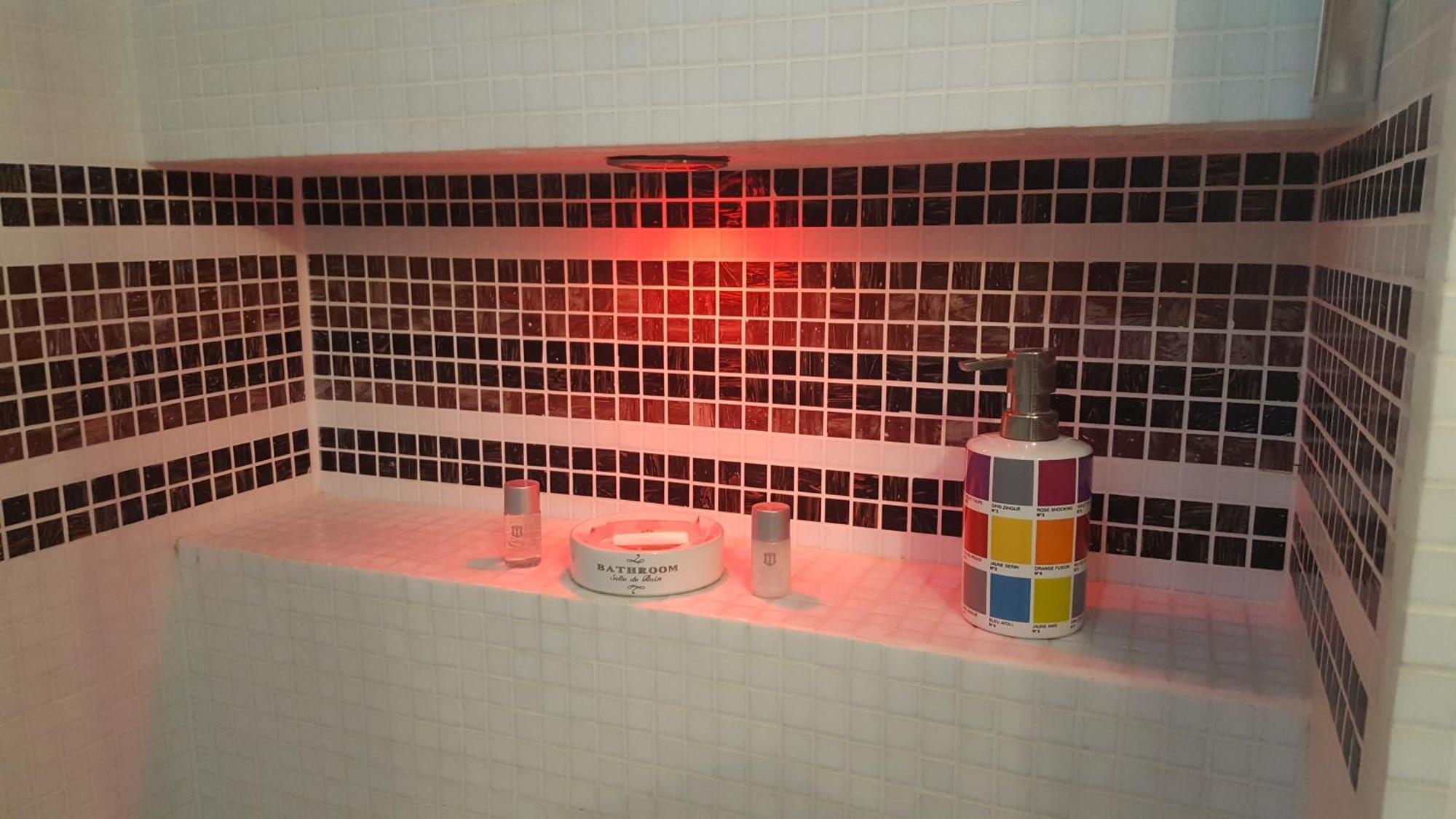 Chambres D'Hotes Couleurs Du Temps ペリグー 部屋 写真